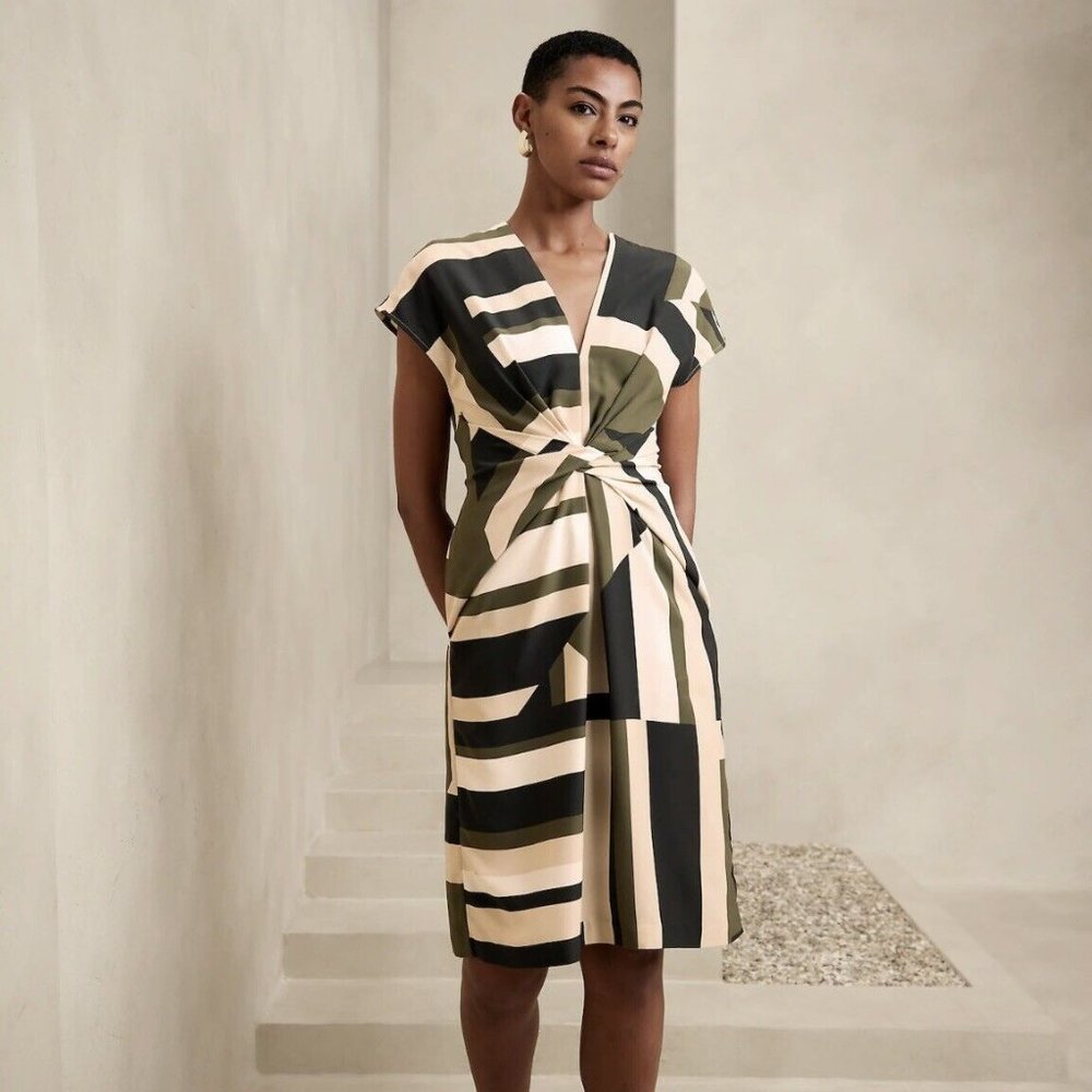 NWT Banana Republic Factory Twist-Front Knee-Length Dress P0